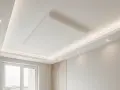 Soffitto in cartongesso con illuminazione a led integrata, un'idea moderna per la cucina.
