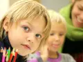 Dziecko z zaburzeniami integracji sensorycznej – jak rozpoznać i pomagać