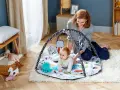 Mata sensoryczna dla niemowlaka: Jak wybrać i wspierać rozwój?