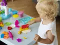 Zajęcia sensoryczne dla niemowląt: Rozwój, zabawa i 20+ pomysłów