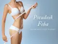 Kobieta w białej bieliźnie mierzy talię centymetrem. Wskazanie 46 cm sugeruje idealny rozmiar. Poradnik Feba.