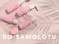 Różowe buteleczki na kosmetyki do samolotu w przezroczystej kosmetyczce. Idealne na podróż!