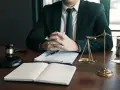 Wyjaśnij na czym polega udzielanie pomocy prawnej i jak ją uzyskać