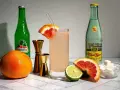 Orzeźwiające drinki z tequilą, grejpfrut, limonka, Jarritos i Topo Chico.