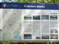 Wadowice i okolice: mapa z zaznaczoną rzeką Skawą, Jeziorem Mucharskim i obszarem Natura 2000. Odkryj piękno przyrody i historię regionu.