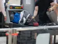 Czego nie zabrać do bagażu podręcznego? Uniknij problemów na lotnisku!