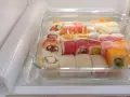 Bezpieczne sushi z lodówki? Sprawdź, jak długo je przechowywać!