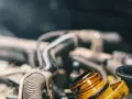Olej Millers czy Motul – który wybór zapewni lepszą ochronę silnika?