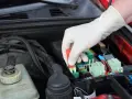 Jak sprawdzić przewody elektryczne w samochodzie, aby uniknąć awarii