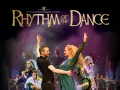 Tancerze i muzycy na scenie, zapowiadający występ Rhythm of the Dance w Polsce.
