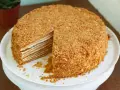 Pyszny tort miodowy, idealny na każdą okazję. Ten przepis na tort zachwyci każdego!