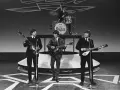 The Beatles na scenie, Ringo Starr za perkusją. Ciekawe, czy wtedy wiedzieli, jak wielkie będą ich sukcesy?