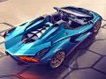 Niebieski supersamochód Lamborghini Sián Roadster z widocznym wnętrzem i złotymi felgami.
