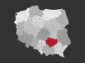 Mapa Polski z zaznaczonym na czerwono obszarem. Tu właśnie znajdują się Góry Świętokrzyskie.