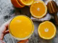 Sok z pomarańczy na co pomaga? Odkryj jego niesamowite korzyści zdrowotne