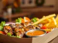 Kebab box z frytkami: ile kalorii? Jak jeść bez wyrzutów sumienia?