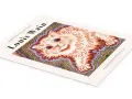Un chat blanc aux yeux bleus, dans le style psychédélique des louis wain cats, entouré d'un motif kaléidoscopique.