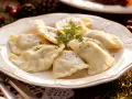 Mrożenie farszu na pierogi ruskie: czy można? Sprawdź!