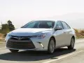 Ile pali Toyota Camry Hybrid? Sprawdź realne zużycie paliwa