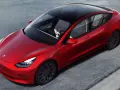 Ile kosztuje samochód elektryczny Tesla? Odkryj ceny i opcje dostępne