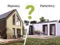 Piętrowy dom z drewnianą elewacją i panelem słonecznym kontra parterowy, nowoczesny budynek. Który wybierasz?