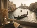 Una gondola naviga tra le **strade di Venezia**, con edifici storici sullo sfondo. In primo piano, una tazza di caffè e fiori secchi.