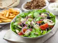Sałatka Gyros: Poznaj sekrety idealnego smaku i wyglądu