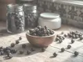 Jak suszyć aronię na herbatę? Zachowaj zdrowie na zimę!