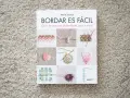 Libro "Bordar es Fácil" con ejemplos de puntadas y técnicas. Aprende qué es bordar con esta guía paso a paso.