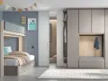 Lit superposé moderne avec rangements intégrés dans une chambre d'enfant lumineuse.