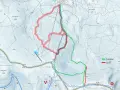 Mapa turystyczna z zaznaczonymi trasami Podejście (zielona) i Zjazd (czerwona) w rejonie Łabskiego Szczytu.