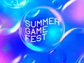 Błyszczące bańki unoszą się w neonowych barwach, tworząc magiczną atmosferę. W centrum widnieje napis "SUMMER GAME FEST", zapraszający do wirtualnej zabawy.