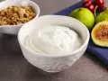 Gęsty jogurt grecki, idealny na zdrowe śniadanie. Sprawdź jogurt grecki kcal i ciesz się smakiem!