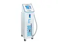 Profesjonalny laser do depilacji DL-7000 z dotykowym ekranem, gotowy do zabiegów w salonie kosmetycznym.