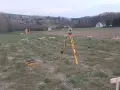 Co potrzebuje geodeta do wytyczenia budynku? Kluczowe dokumenty i informacje
