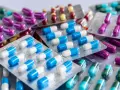 Popijasz leki? Sprawdź, co pić, a czego unikać dla zdrowia