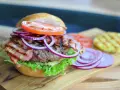 Jak zrobić idealnego burgera? Lepszy niż z restauracji!