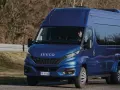 Ile za km bus 20 osobowy – poznaj ukryte koszty wynajmu