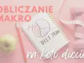 Obliczanie makro na diecie keto: notatnik z planem żywieniowym, jabłko, ołówek, hantle i miarka.