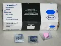 Opakowanie i blistry leku Lexotan (bromazepam 3 mg) od Roche. Lek na receptę, może powodować uzależnienie.