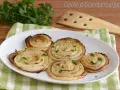 Cipolle di Giarratana al forno, un piatto semplice e gustoso, perfetto per chi cerca ricette veloci e saporite.