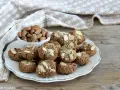 Biscotti alle mandorle, deliziosi dolci senza zucchero, perfetti per una pausa sana e gustosa.