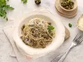 Spaghetti z kaparami: Jak zrobić idealne w mniej niż 20 minut