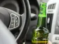 Piwo bezalkoholowe za kierownicą: Legalne czy nie? Wyjaśniamy