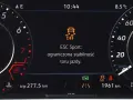 Na desce rozdzielczej świeci się kontrolka ESP OFF, informując o ograniczonej stabilności toru jazdy w trybie ESC Sport.