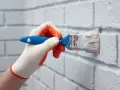 Jaka farba do betonu? Wybór, malowanie i trwałość - poradnik