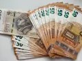 Ile pieniędzy można przewieźć przez granicę bez ryzyka utraty gotówki?