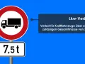 Verkehrsschild: Lkw-Verbot für Fahrzeuge über 7,5 t zulässiger Gesamtmasse.