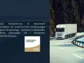 Biała ciężarówka jedzie krętą drogą przez las. Tekst informuje, że licencja transportowa to dokument uprawniający do wykonywania zarobkowego transportu drogowego, niezbędny do uzyskania licencji kierowcy.