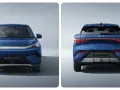 Niebieski SUV BYD ATTO 3 EVO widziany z przodu i z tyłu.